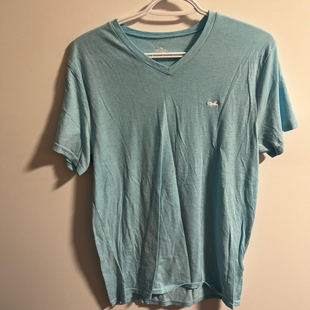 Hollister tshirt
